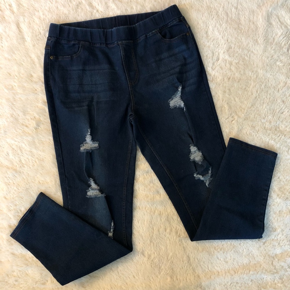 JVINI Distressed Holey Jeans / Jeggings -- Cute, Stretchy, Comfy‼️🥰💕🎉